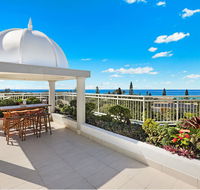 Beachside Resort Kawana Waters - Australia Accommodation