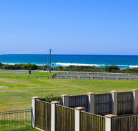 Beachside Retreat - Australia Accommodation