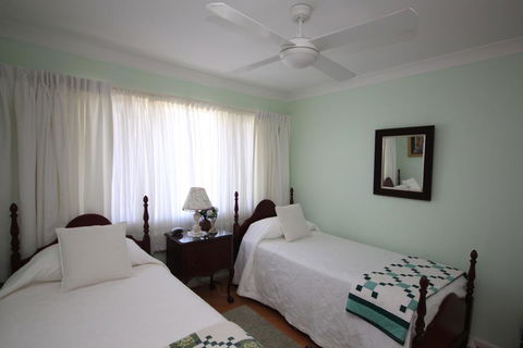 BEACHVIEW - 14 Second Ave , Bonny Hills - Australia Accommodation 2