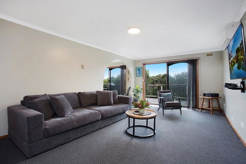 Beacon Point House - Australia Accommodation 2
