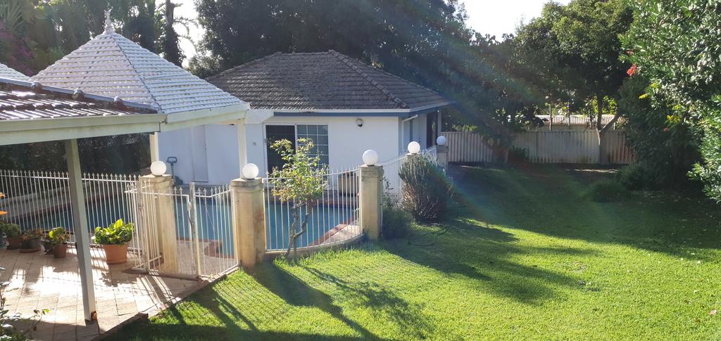Dalkeith WA Australia Accommodation