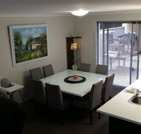 Beckenham Townhouse - Australia Accommodation