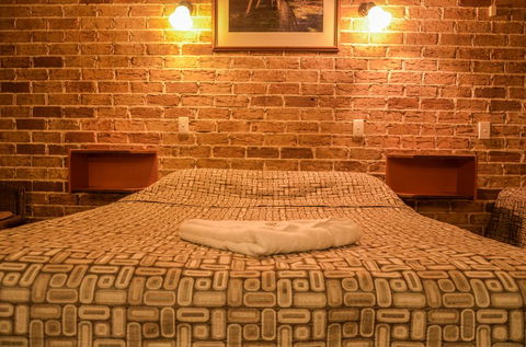 Beenleigh Village Motel - Australia Accommodation 2