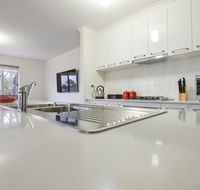 Beischer Apt B - Australia Accommodation