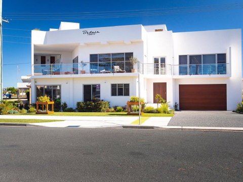 Bel Air 2 - Australia Accommodation 0
