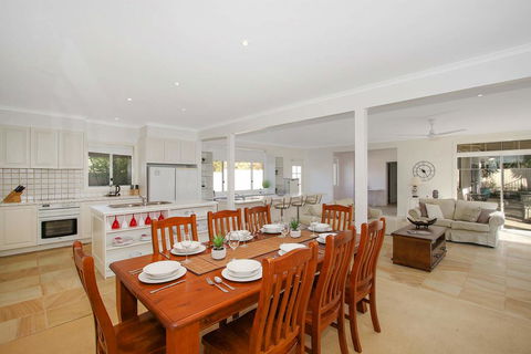 Bella House - Australia Accommodation 0