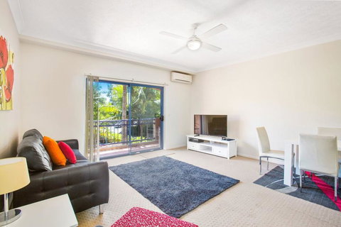 Bella Mare Beachside Apartments - Australia Accommodation 2