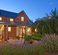 Bellerive House - Australia Accommodation