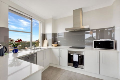BELLEVUE BELLE - Hosted By: L'Abode Accommodation - Australia Accommodation 3