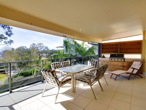 Bellima Beach House', 9 Jackson Close - Huge Duplex With Air Con And Fabulous Views - Australia Accommodation 2