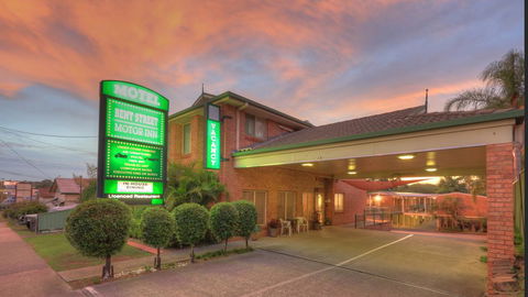 Bent Street Motor Inn - Australia Accommodation 0