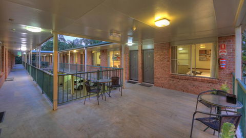 Bent Street Motor Inn - Australia Accommodation 1