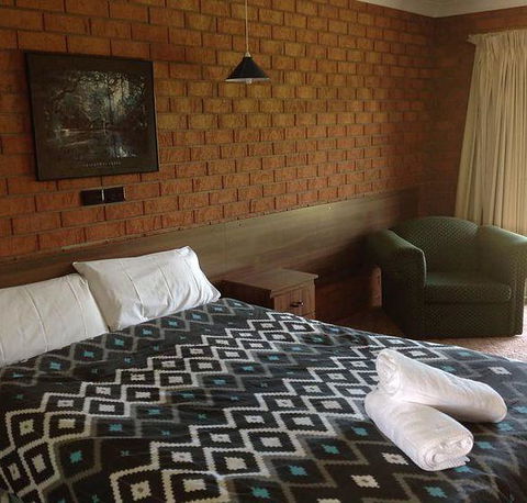Berrigan Motel - Australia Accommodation 2