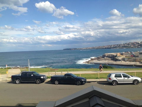 Best Beachside Location In Clovelly With Parking! - Australia Accommodation 1