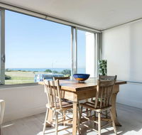 Best beachside location in Clovelly with Parking - Australia Accommodation