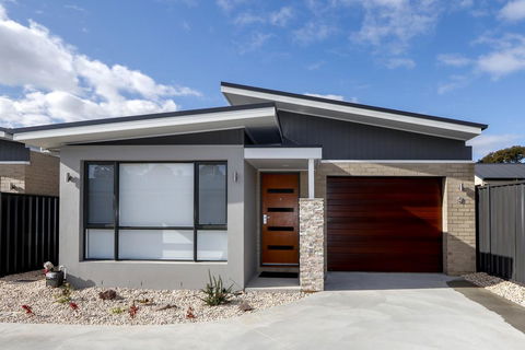 Best Western Aspen And Apartments - Australia Accommodation 0