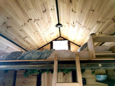 Big Tiny Altitude Tiny House Experience - Australia Accommodation 3