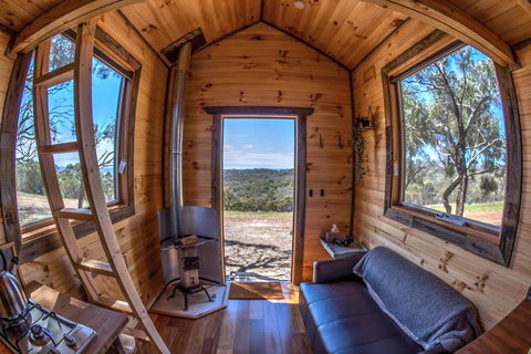Big Tiny Seven Hills Tiny House, Tallarook - Australia Accommodation 2