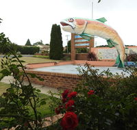 Big Trout Motel - Australia Accommodation