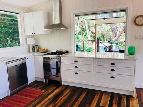 Billa Bush Cottage - Australia Accommodation 2