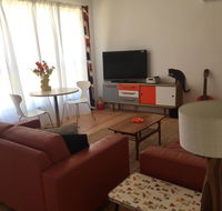 Black Cat Retreat holiday home - Australia Accommodation