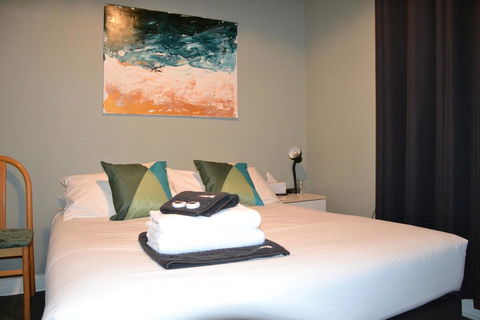 Black Diamond Lodge - Australia Accommodation 3