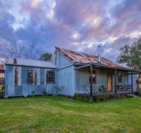Blaxland's Cottage - Australia Accommodation