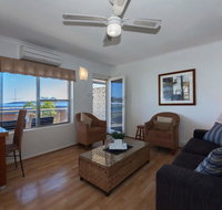 Blue Vista Unit 8/13 Victoria Parade - Australia Accommodation