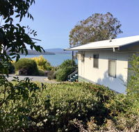 Blue Waters Holiday Cottages - Australia Accommodation