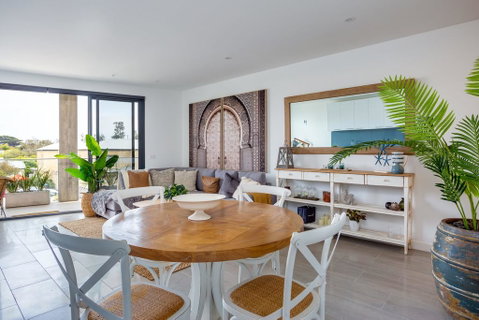 Blue Waters On The Beach: Absolute Beachfront, Views - Australia Accommodation 1