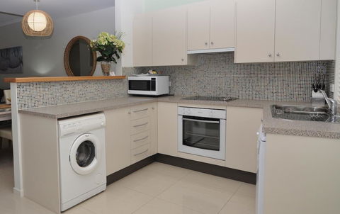 Bluedock Apartments - Australia Accommodation 2