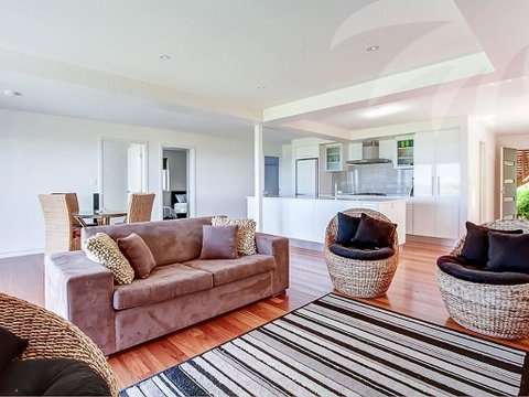 Blueys Bliss 2 - Australia Accommodation 1