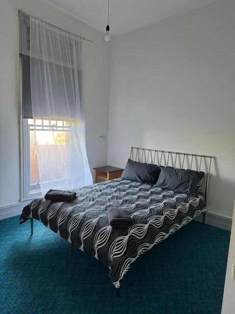 Thommos Pub - Australia Accommodation 2