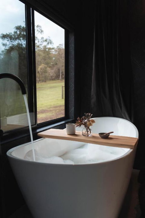 Tiny Cabin Fiona In Serpentine - Australia Accommodation 1