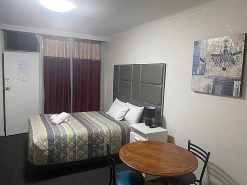 Tollgate Motel - Australia Accommodation 2