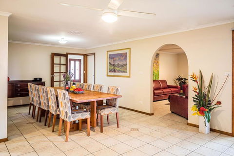 Watervale Hotel Guesthouse - Australia Accommodation 0