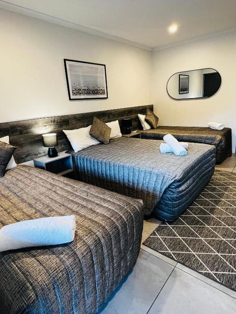 Y Motels Gympie - Australia Accommodation 3