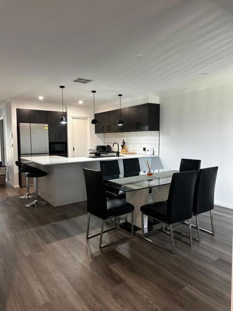 Xquisite - Australia Accommodation 2