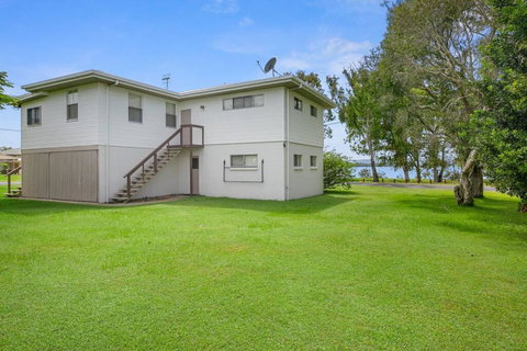 Welcome To Waterfront Views - Australia Accommodation 1