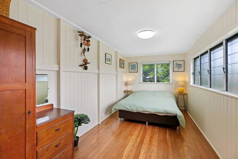 Welcome To Waterfront Views - Australia Accommodation 2