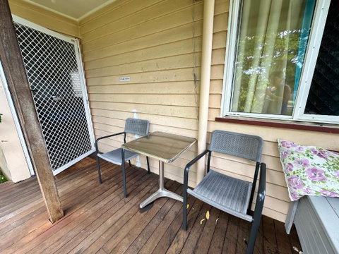 Zen Escape Guest House- Hidden Little Gem, Funky Corner, Boutique Granny Flat - Australia Accommodation 2