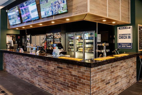 Inala Hotel - Australia Accommodation 1