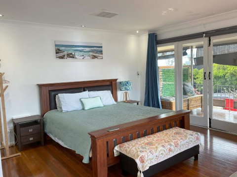Zen Escape Guest House- Romantic Escape, Cozy Delight, Oasis Suite - Australia Accommodation 0