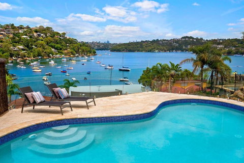 World Class Villa Manly Beach HarbourView Sauna Private Beach - Australia Accommodation 0