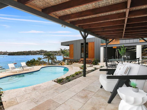 World Class Villa Manly Beach HarbourView Sauna Private Beach - Australia Accommodation 2