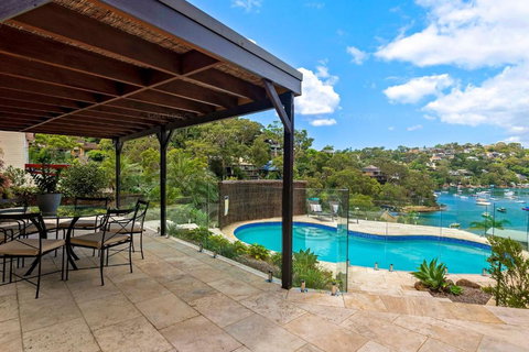 World Class Villa Manly Beach HarbourView Sauna Private Beach - Australia Accommodation 3