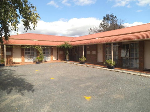 Yarragon Motel - Australia Accommodation 2