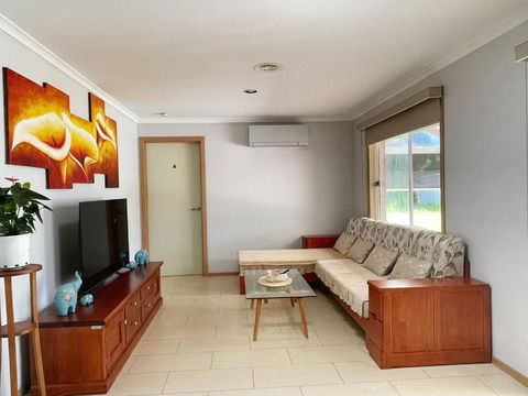 YF Home Sweet Home - Australia Accommodation 1