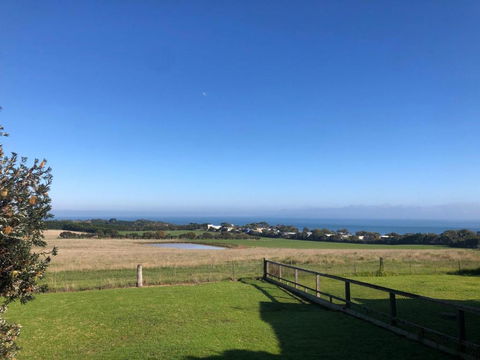 YOLO- Beach-house Views, Near Penguins, Nbn! - Australia Accommodation 1