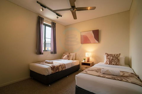 ZEN PARADISE - 2-BR Waterfront Ocean View Retreat - Australia Accommodation 1
